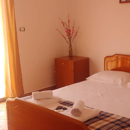 B&B Ksamil Buitenkant foto