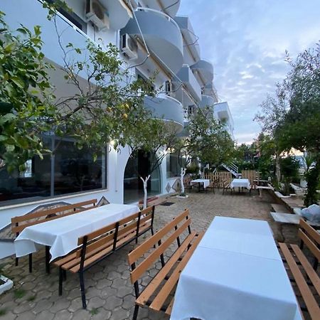 B&B Ksamil Buitenkant foto