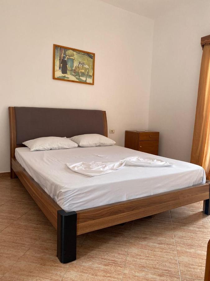 B&B Ksamil Buitenkant foto