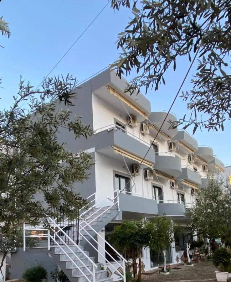 B&B Ksamil Buitenkant foto